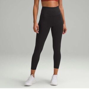 Lululemon Wunder Train High-Rise Tight with Pockets 25"
Black